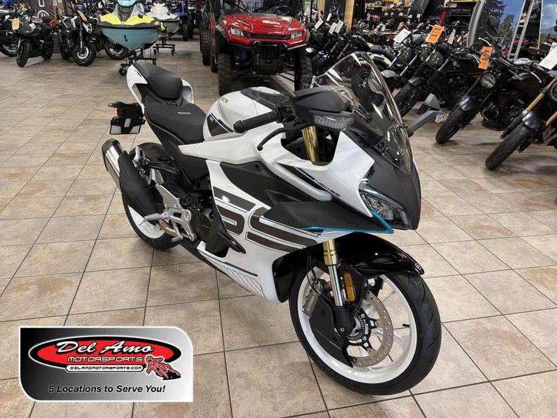 New 2026 CFMOTO 450SS 