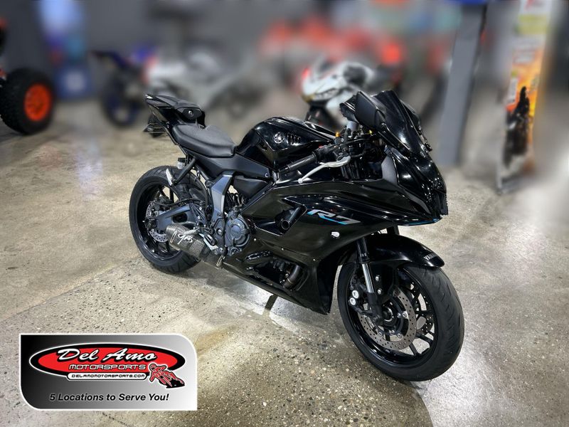 Used 2023 Yamaha YZF-R7 