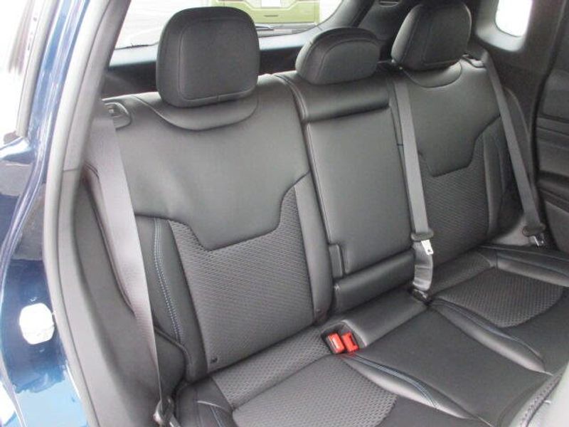 New 2026 Jeep Compass Latitude Altitude 4x4Image 26
