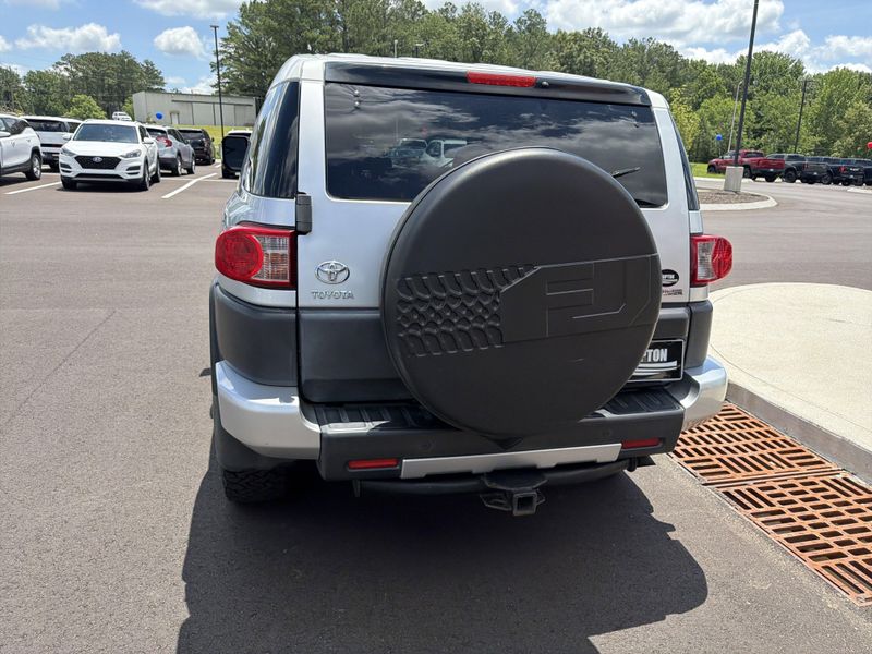Used 2007 Toyota FJ Cruiser Image 18