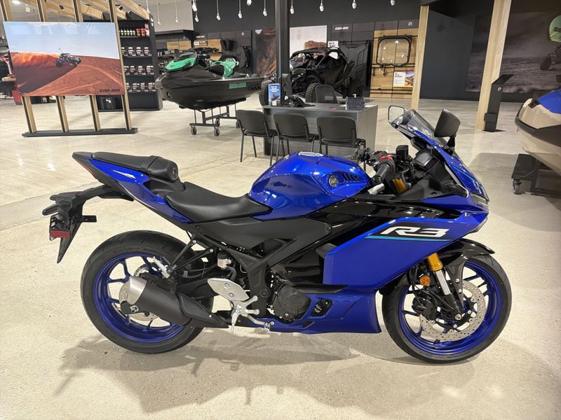 New 2026 Yamaha YZF-R3 ABS Image 13