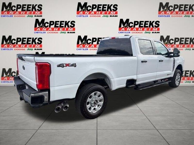 Used 2024 Ford F-250 XLTImage 5