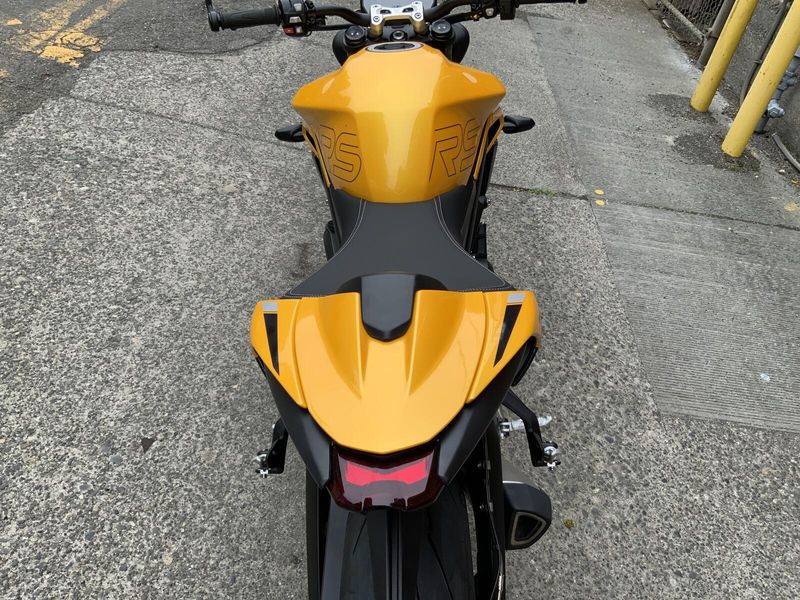 2025 Triumph Street Triple 765 RS