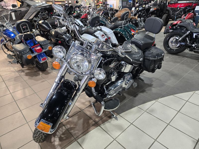 USED 2011 HARLEY SOFTAIL HERITAGE CLASSIC Image 6