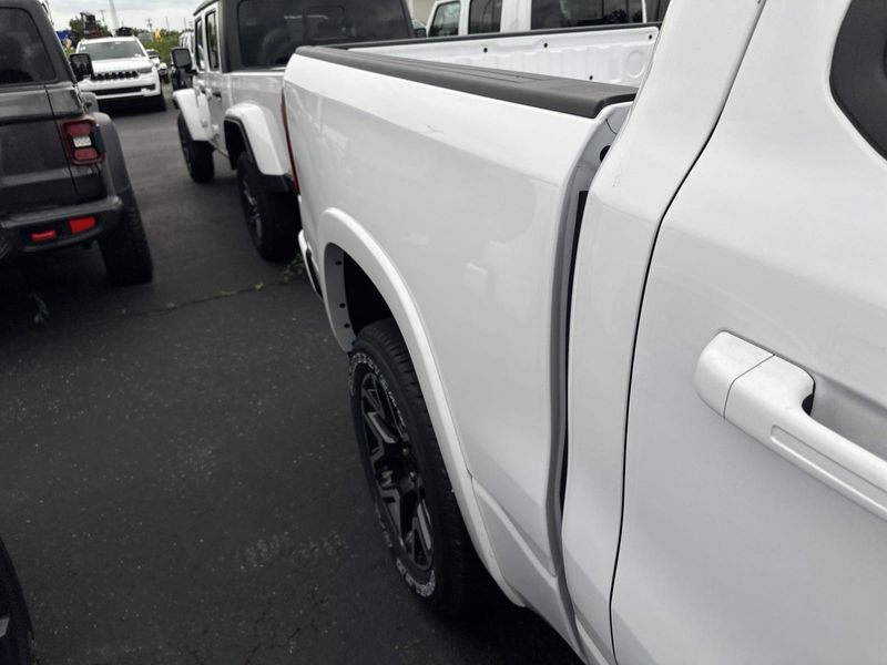 2025 RAM 1500 Laramie Crew Cab 4x4 5