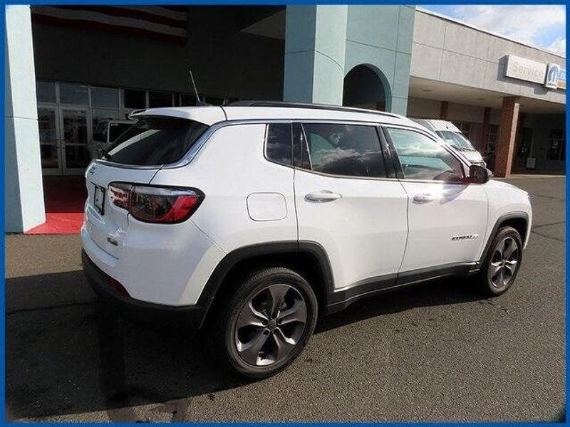 2022 Jeep Compass Latitude LuxImage 7