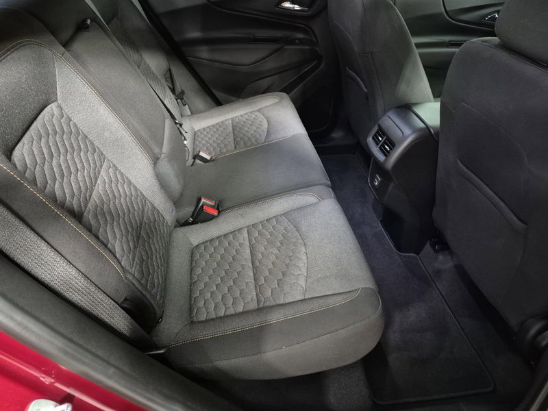 2021 Chevrolet Equinox LTImage 8
