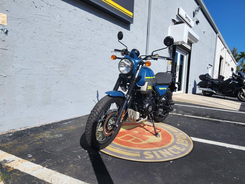 Used 2023 Royal Enfield SCRAM 411 Image 3