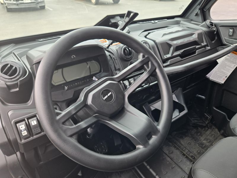 2025 Can-Am DEFENDER MAX LIMITED CAB HD10 DUSTY NAVY Image 13