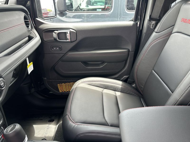 New 2025 Jeep Gladiator Rubicon X 4x4Image 29