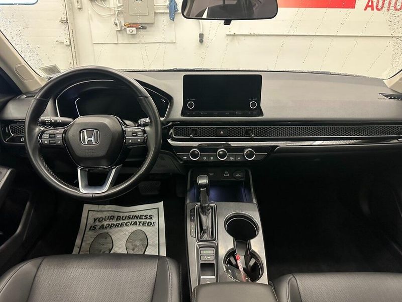 2024 Honda Civic EX-LImage 26