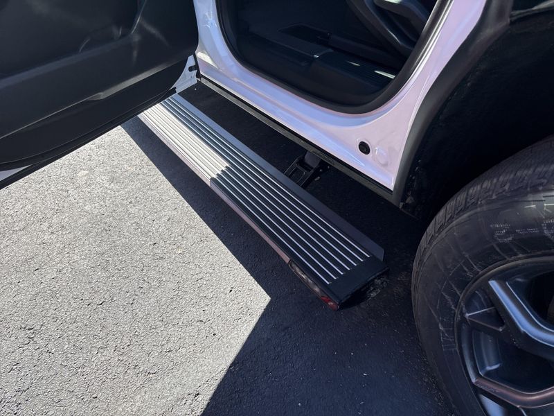 2026 Jeep Grand Wagoneer Limited Altitude 4x4Image 21