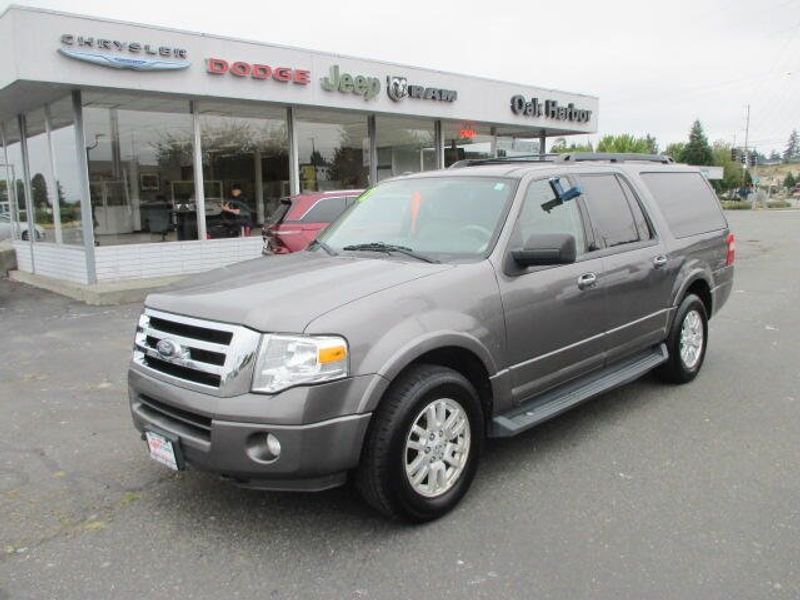 Used 2012 Ford Expedition EL Image 2