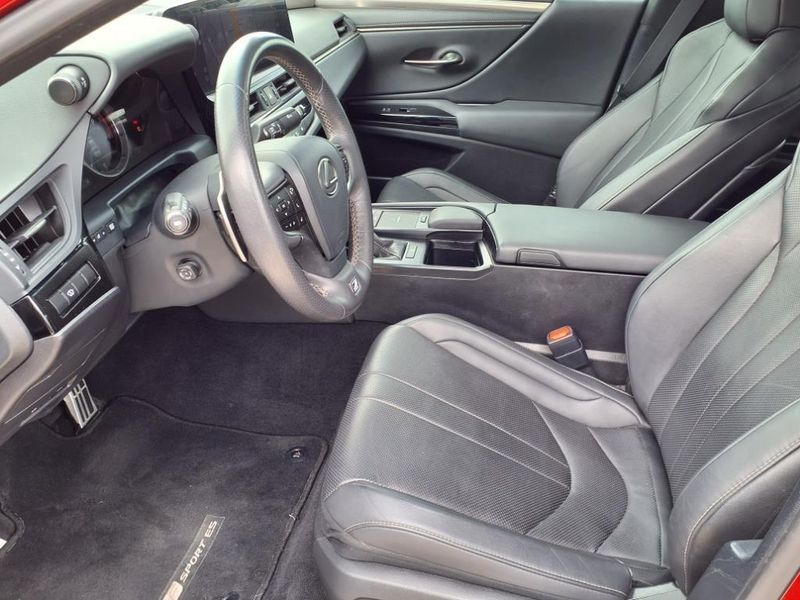 2022 Lexus ES 350 F SportImage 19