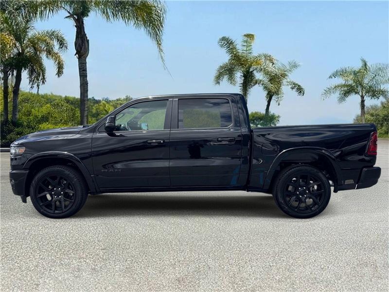 New 2026 RAM 1500 Laramie Crew Cab 4x2 5'7' Box