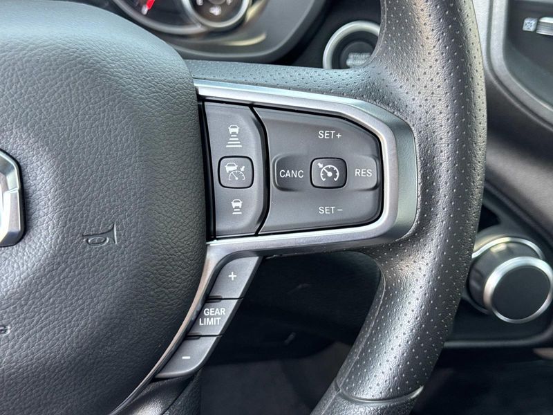 New 2026 RAM 1500 Tradesman Crew Cab 4x4 5'7' Box