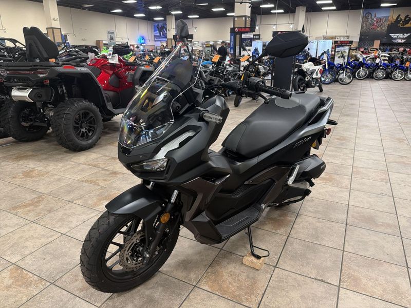 New 2027 Honda ADV160 Image 13