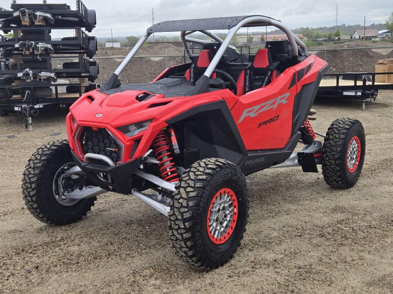 New 2026 Polaris RZR PRO R ULTIMATE 