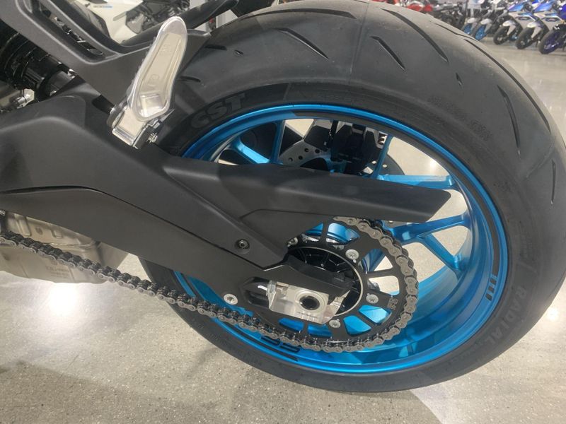 New 2025 CFMOTO 675SS Image 12