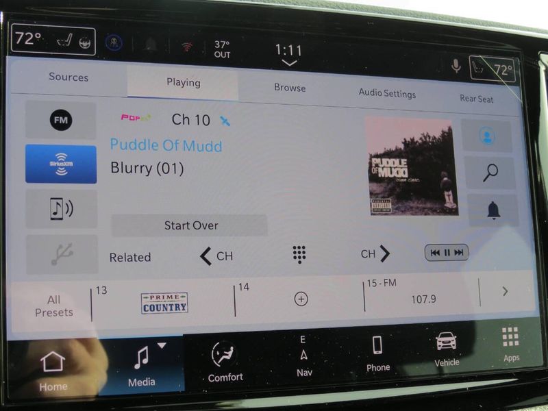 New 2026 Chrysler Pacifica Select AwdImage 11