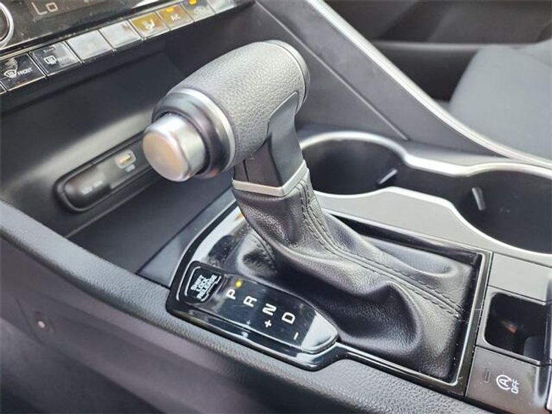 2021 Kia K5 LXImage 16