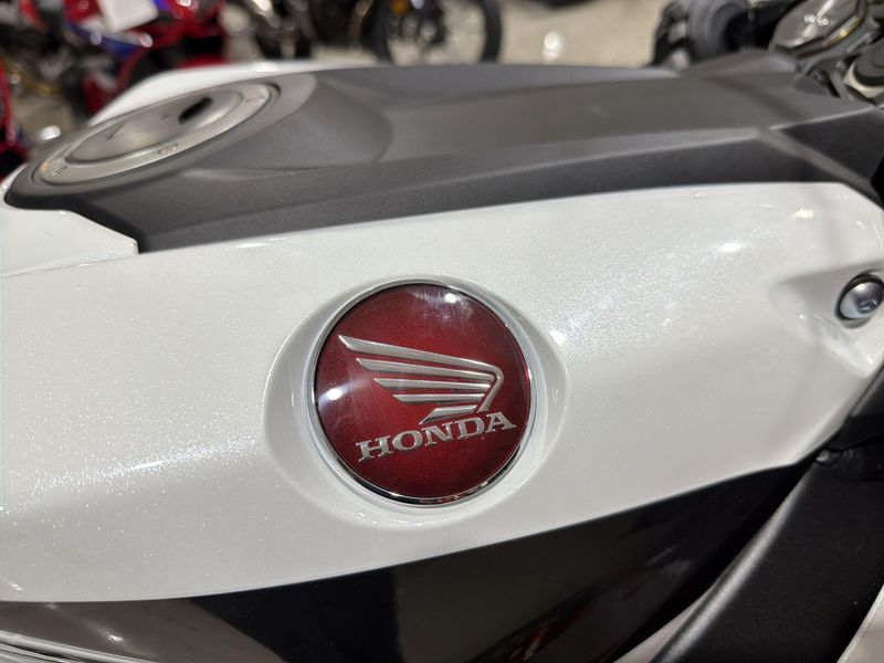 New 2026 Honda CBR1000RR Image 26