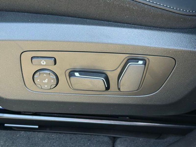 New 2026 BMW X3 30 xDriveImage 18