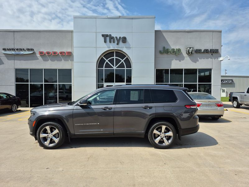 Used 2022 Jeep Grand Cherokee L LimitedImage 43