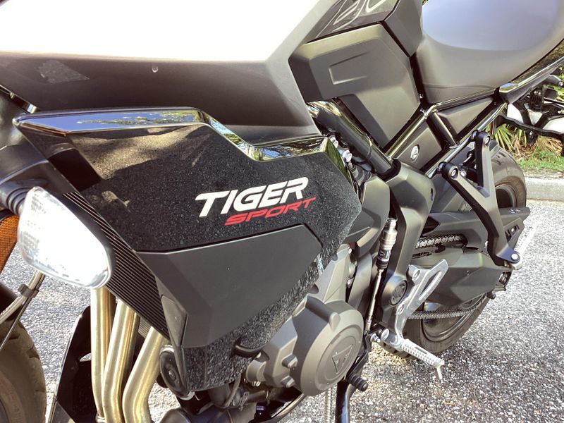 2025 Triumph Tiger Sport 800