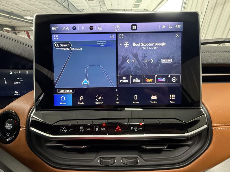 Used 2025 Jeep Compass LimitedImage 28