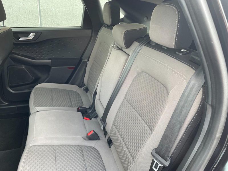 2020 Ford Escape SE photo 8