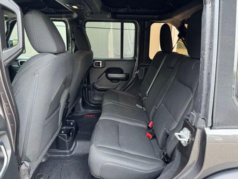 Used 2018 Jeep Wrangler Unlimited Sport S