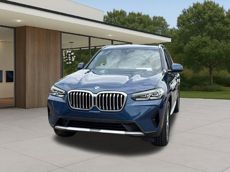 Used 2023 BMW X3 sDrive30iImage 3