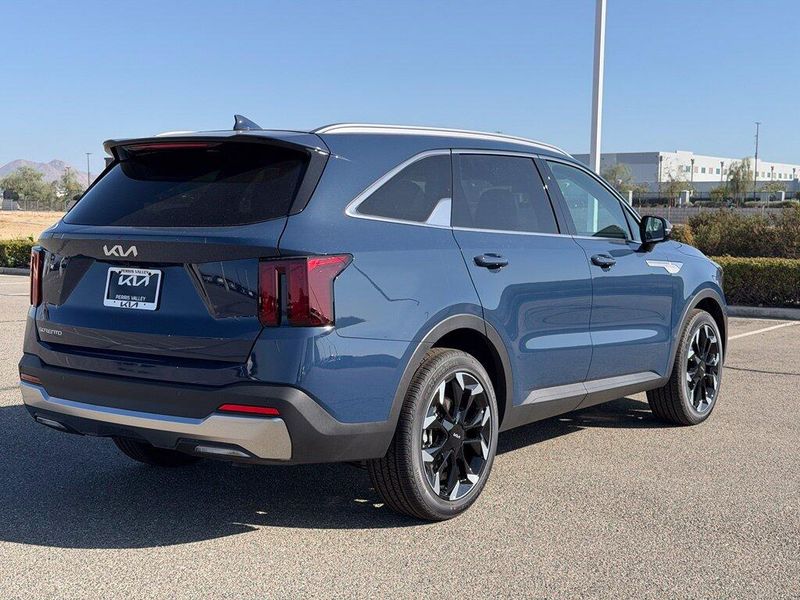 New 2026 Kia Sorento EXImage 7