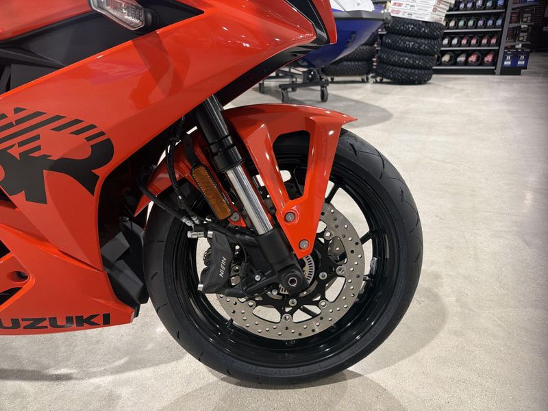 New 2026 Suzuki GSX-8R Image 19