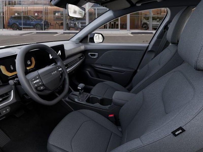 New 2026 Kia K4 LXSImage 18