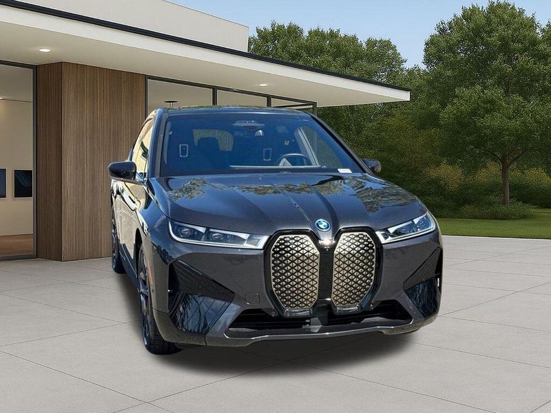 Used 2023 BMW iX M60Image 5