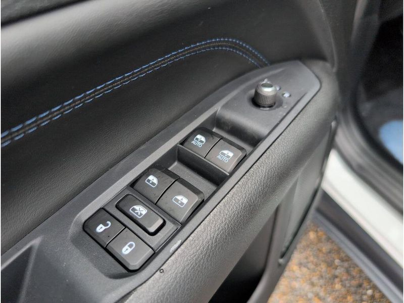 2025 Jeep Compass Latitude 4x4Image 12