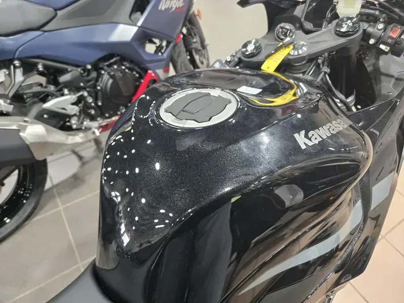 NEW 2026 KAWASAKI NINJA ZX-6R ABS Image 12
