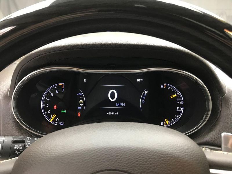 Used 2021 Jeep Grand Cherokee SummitImage 5