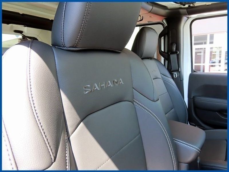 2023 Jeep Wrangler 4xE Sahara 4xeImage 9