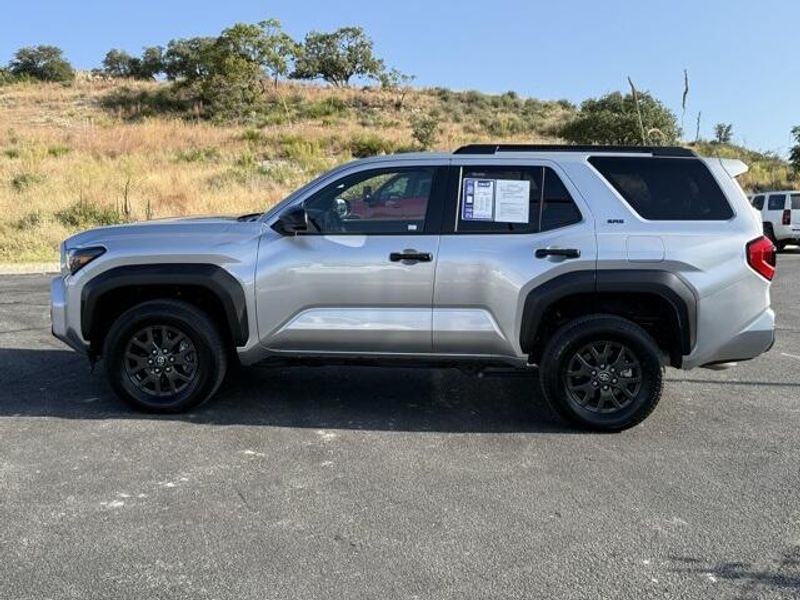 2025 Toyota 4Runner SR5 photo 2