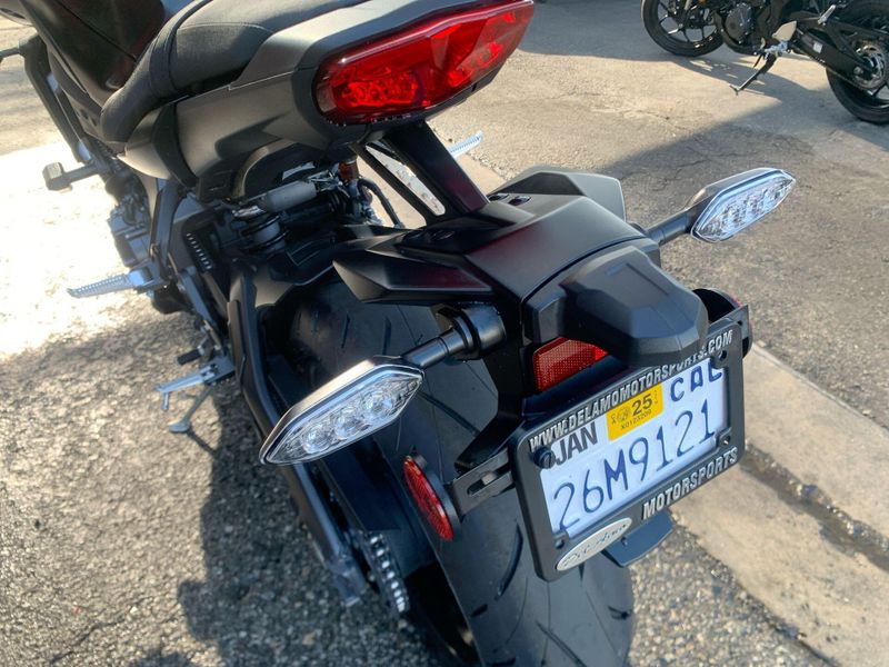 Used 2023 Yamaha MT-10 Image 16