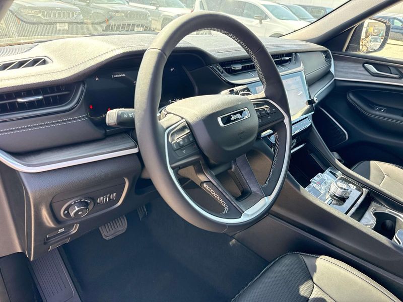 New 2026 Jeep Grand Cherokee Limited Reserve 4x4