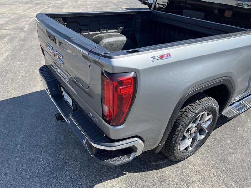 2026 Gmc Sierra 1500 SLT photo 33