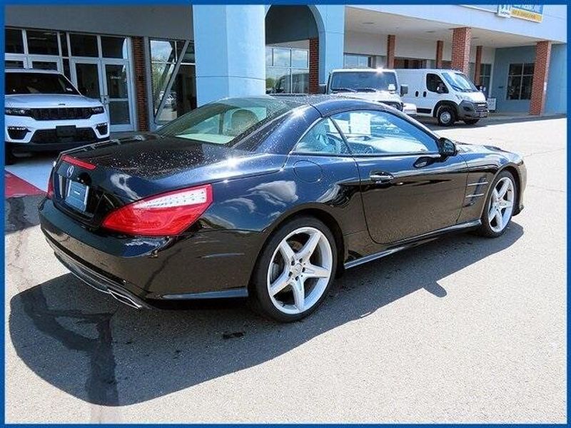 2013 Mercedes-Benz SL-Class SL 550Image 7
