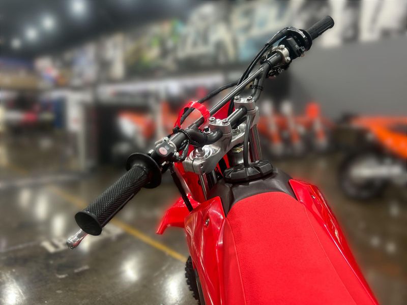 2025 Honda CRF250F Image 18