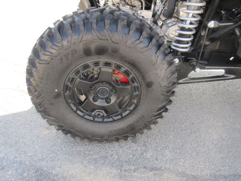 NEW 2026 CFMOTO ZFORCE Z10-4 Image 19