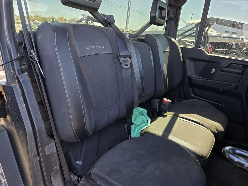 USED 2026 CAN-AM DEFENDER MAX LIMITED 65 HD11 Image 14