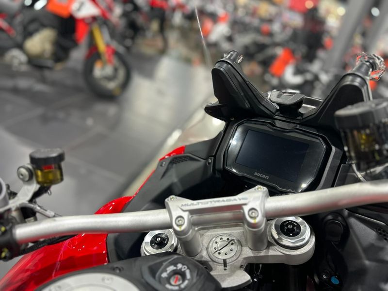 New 2025 Ducati MULTISTRADA V4 Image 21